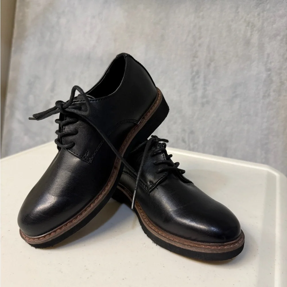 Deer Stags Black Dress Shoes for Kids Size 12